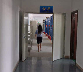 (視頻)全檢包裝，倉庫