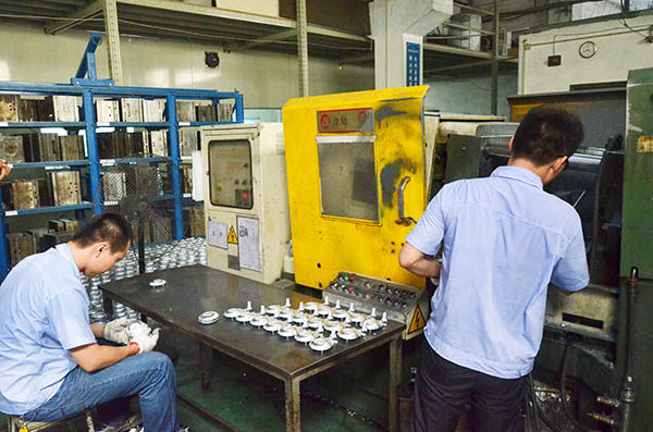 壓鑄公司必讀,壓鑄工藝的實(shí)現(xiàn)時(shí)的一些問題 壓鑄公司必讀,壓鑄工藝的實(shí)現(xiàn)時(shí)的一些問題