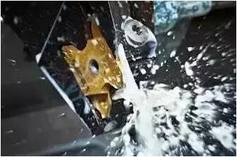 防止切削液發臭，還鋁合金壓鑄車間一個良好的環境